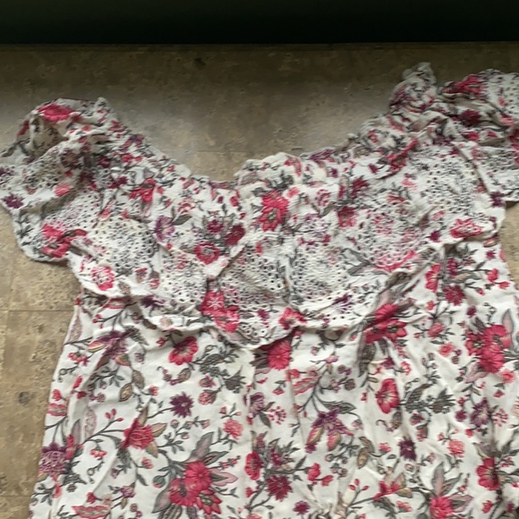 American Eagle off the shoulder top - Picture 4 of 5